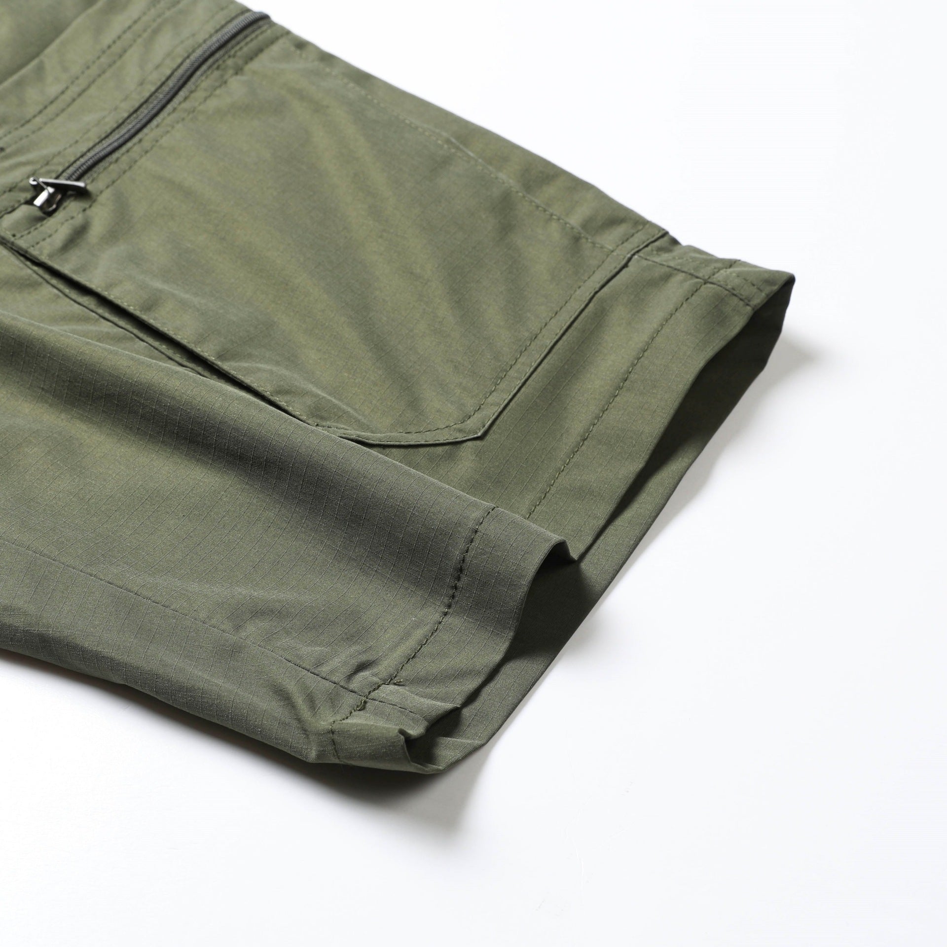 Men's Multi-Pocket Cargo Shorts — Built Durable, Designed for Adventure